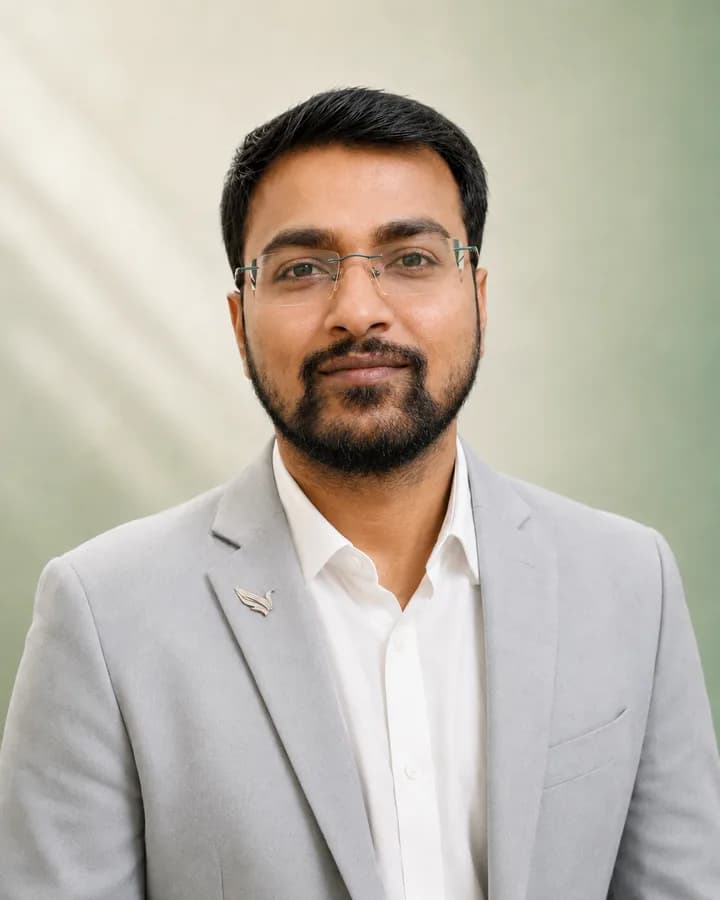 Aman Sagar, Founder